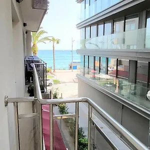 Estudio Soleado 1 , Lloret de Mar España